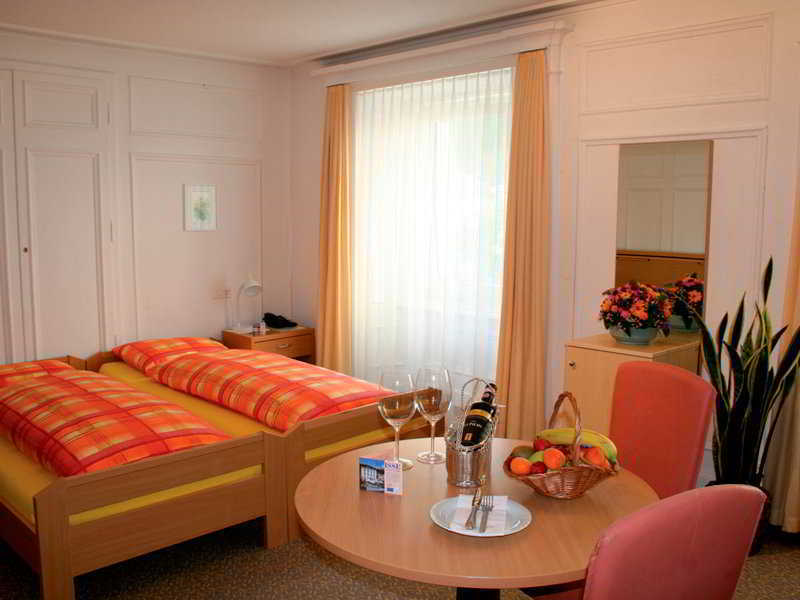 Minotel Suisse Poschiavo Camera foto
